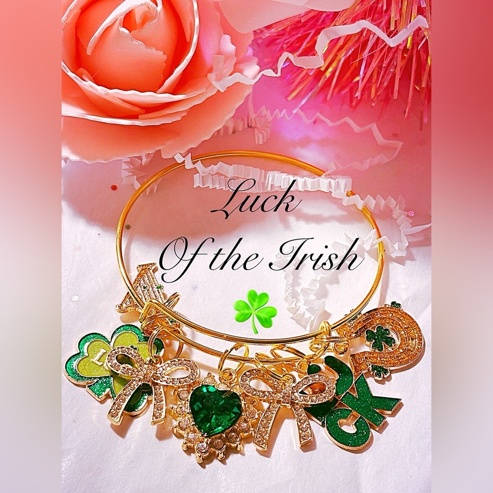 St Patrick’s Day gold charm bangle bracelet/shamrock/music/lucky/horseshoe/gifts